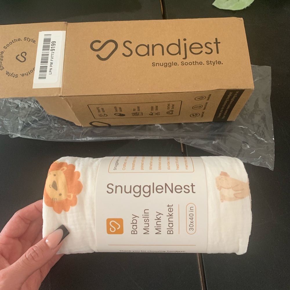 Snuggle blanket